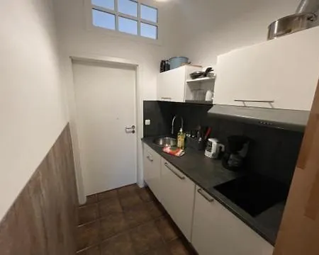 Ideal Fuer Monteure Oder Studenten - Moeblierte In Roonstrasse Oberhausen * Oberhausen (North Rhine-Westphalia)