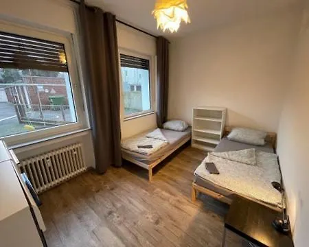Ideal Fuer Monteure Oder Studenten - Moeblierte In Roonstrasse Oberhausen Apartment Oberhausen (North Rhine-Westphalia)