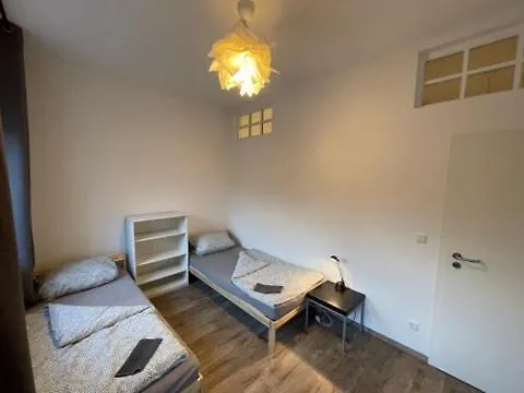 Ideal Fuer Monteure Oder Studenten - Moeblierte In Roonstrasse * Oberhausen (North Rhine-Westphalia)