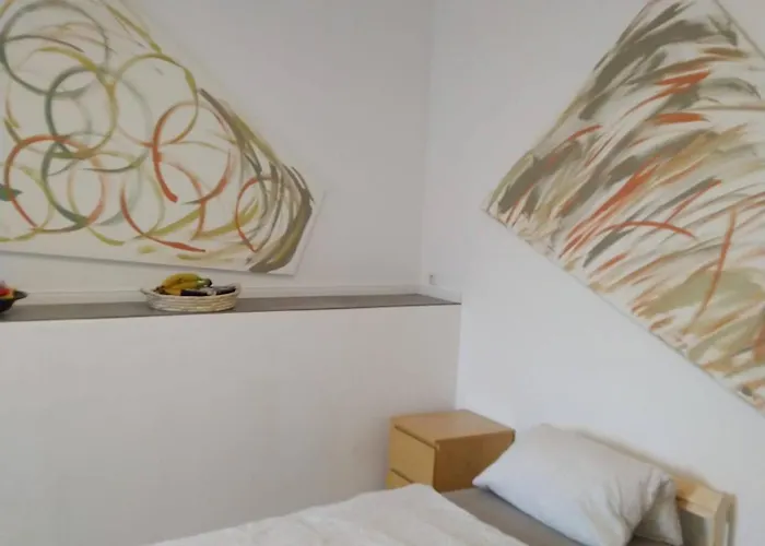 Ideal Fuer Monteure Oder Studenten - Moeblierte In Roonstrasse Appartement